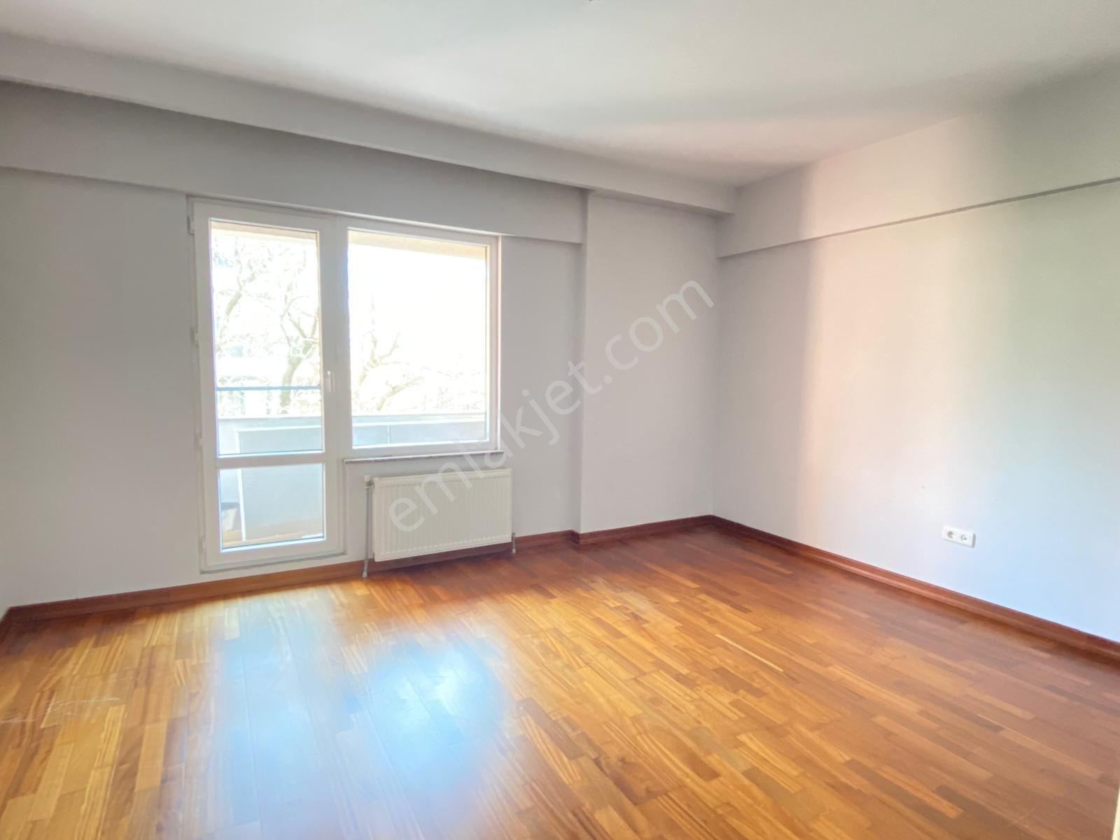 Soho Evleri'nde 4+1 Muhteşem Manzaralı 185 M² Kiralık Daire - Görsel 18