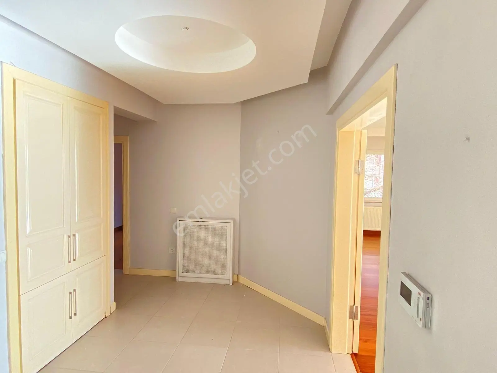 Soho Evleri'nde 4+1 Muhteşem Manzaralı 185 M² Kiralık Daire - Görsel 11