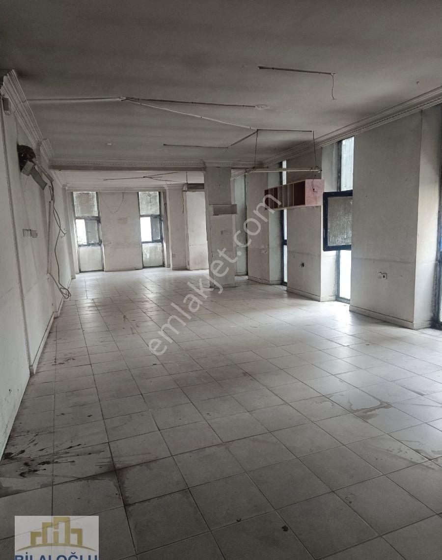 Satılık Komple Ticari Bina- Yüksek Yatırım Potansiyeli Demirkapı - Görsel 2
