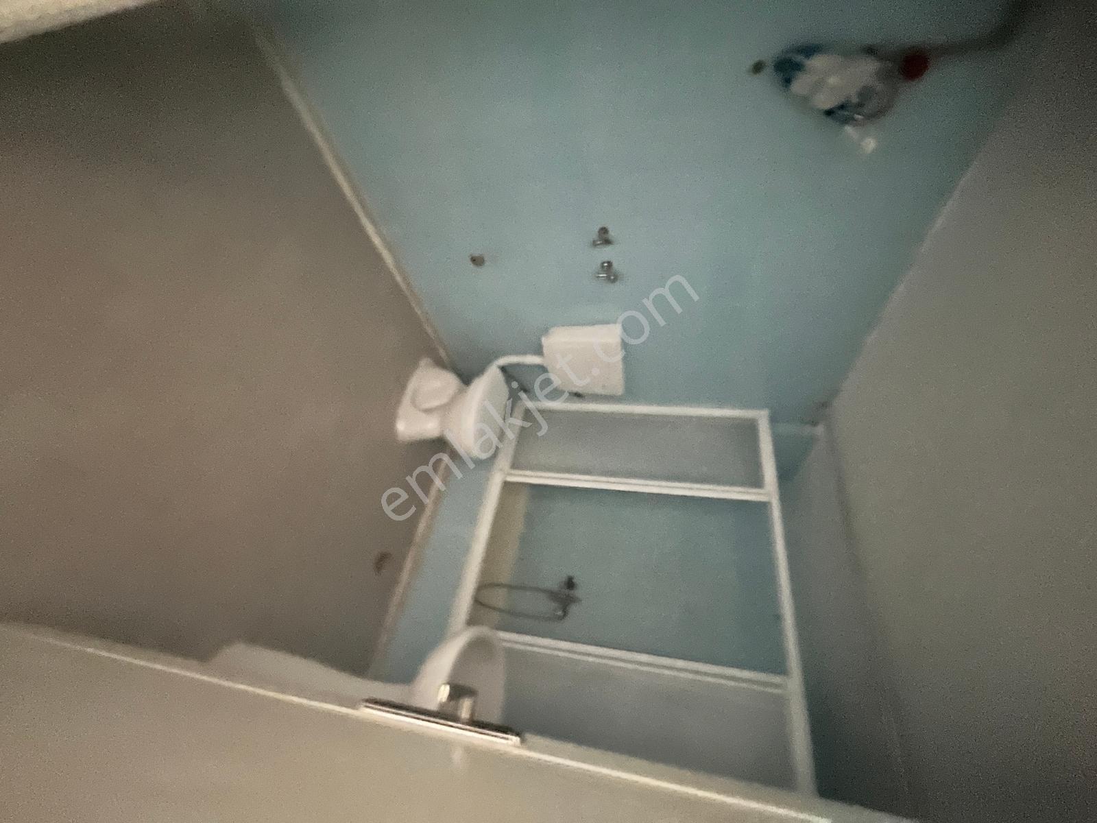 Ulus Caddesinde Kiralık Geniş 2+1 Arakat Daire - Görsel 4