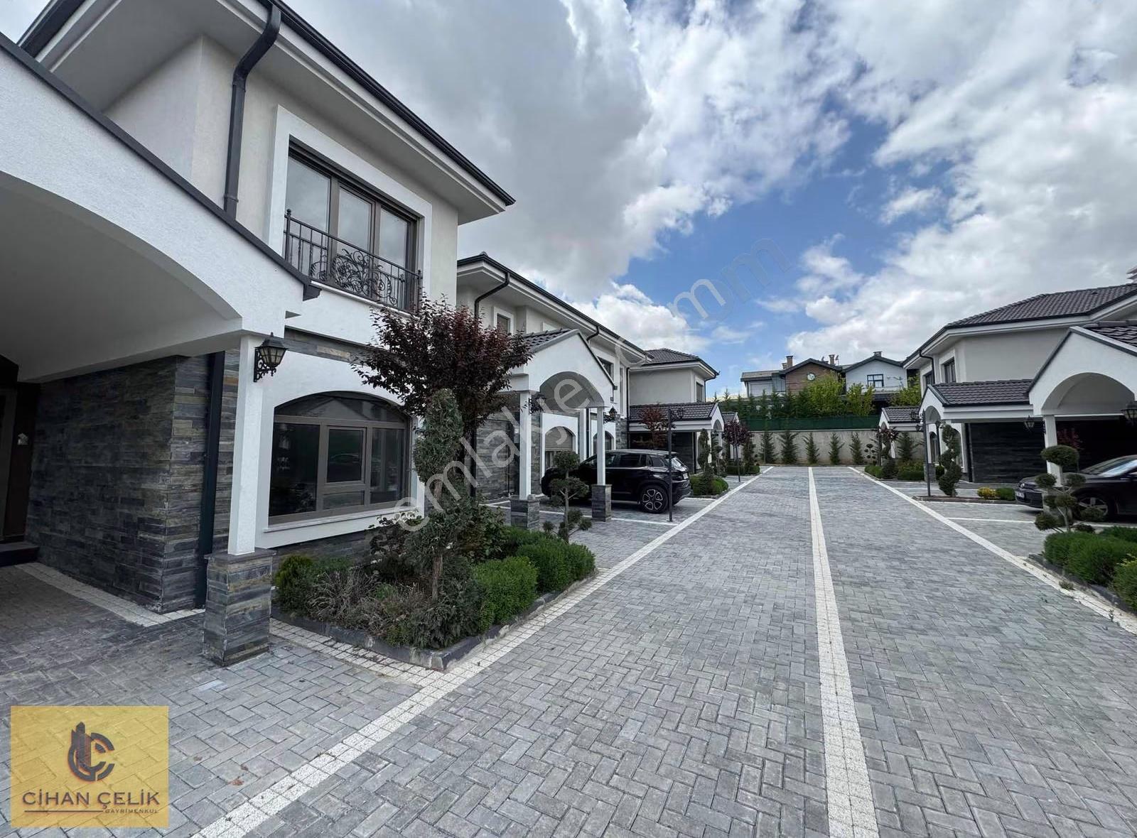İnciçiçeği Villaları Son Villa Köşe Harika Fiyat Kaçırma - Görsel 17