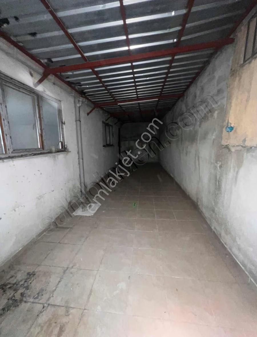 Esentepe'de Kiralık Depolu Dükkan - Görsel 3