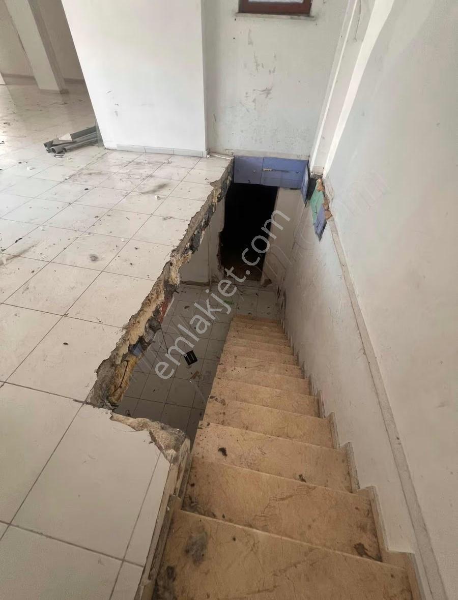Esentepe'de Kiralık Depolu Dükkan - Görsel 7