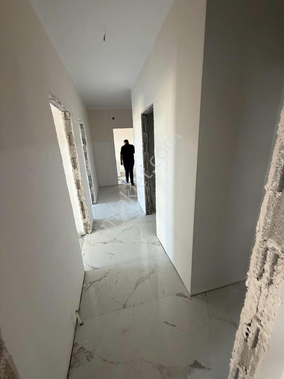 A L C Den Saraycıkta Yatırım Fırsatı 2+1 Ara Katta Site İçi - Görsel 9