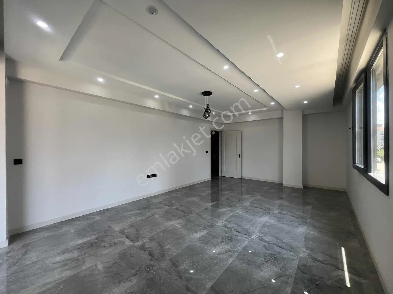 Şehzade'den Karahasanlı'da Kullanışlı 3+1 Kiralık Daire - Görsel 32