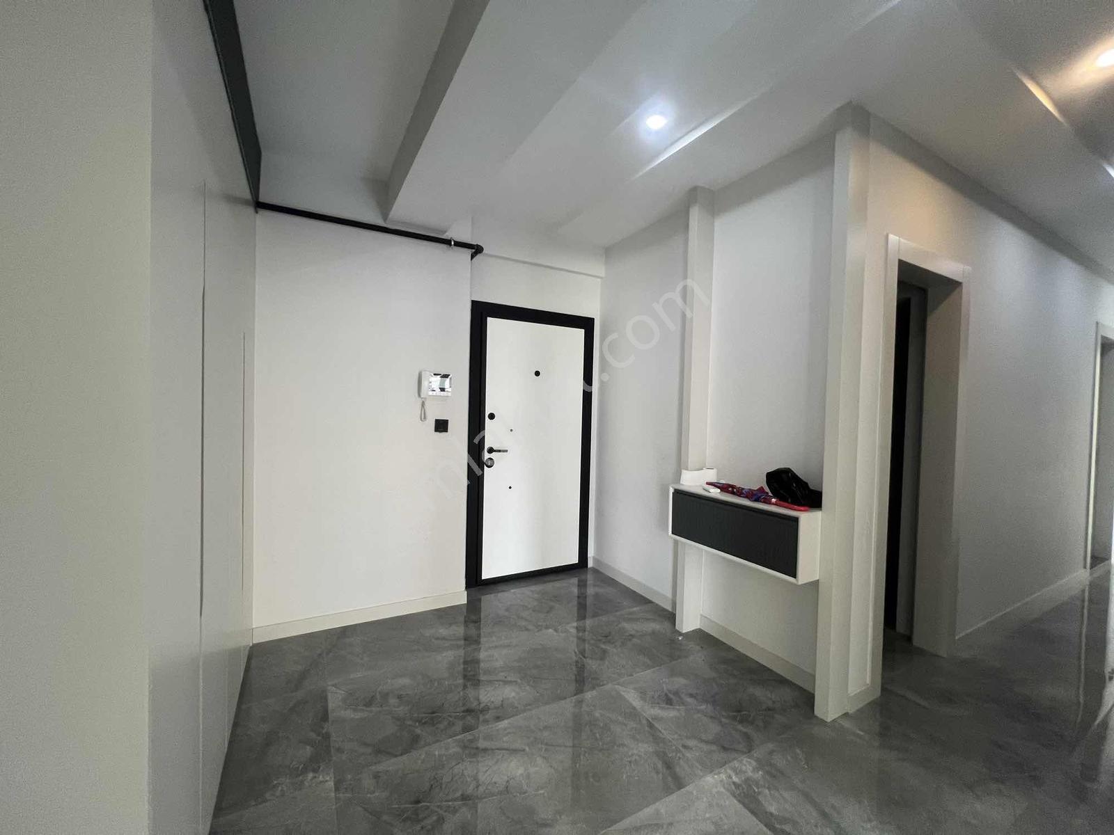 Şehzade'den Karahasanlı'da Kullanışlı 3+1 Kiralık Daire - Görsel 39