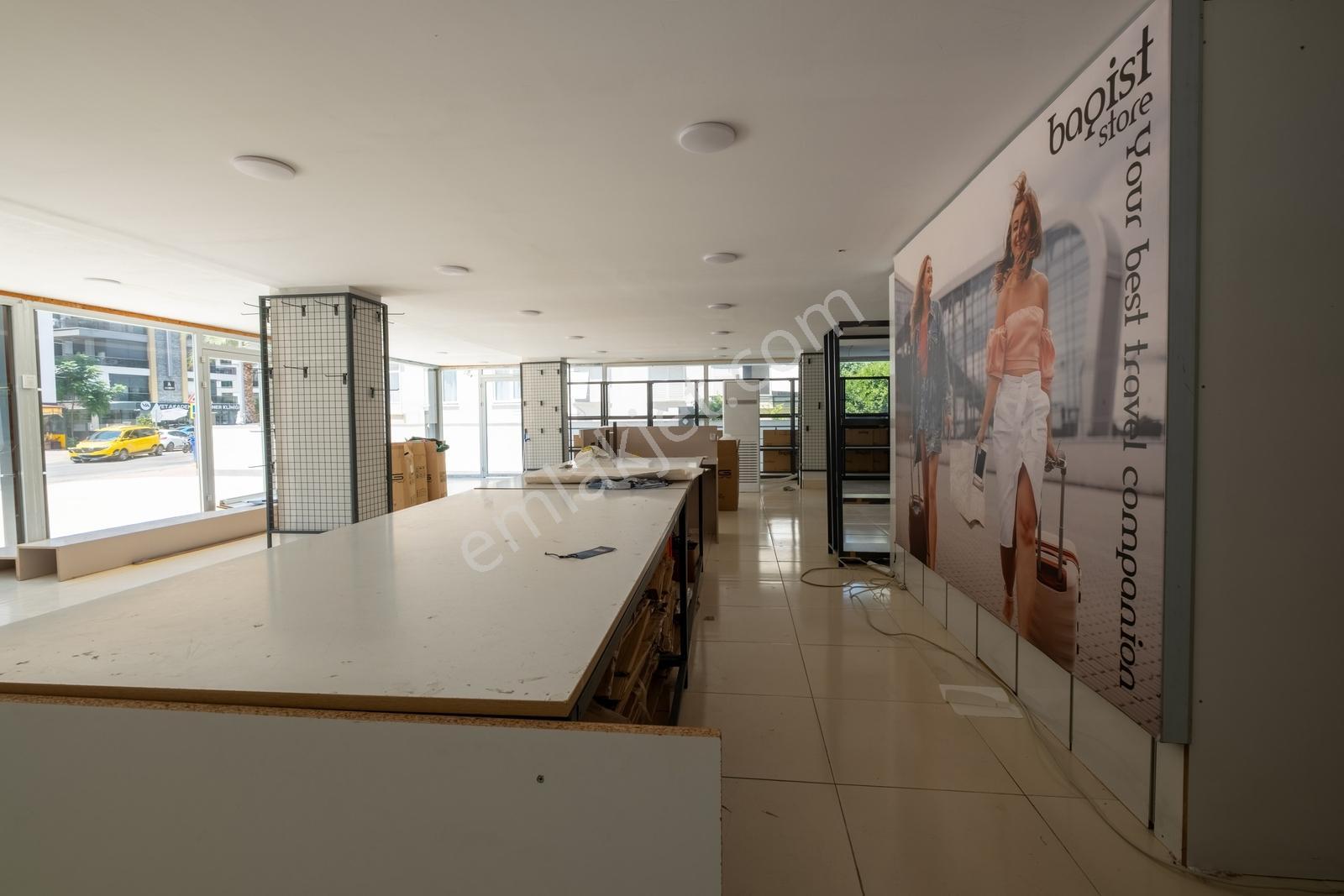 Cebesoy'da Köşe Başı 350 M² Kiralık Ticari Alan - Görsel 9