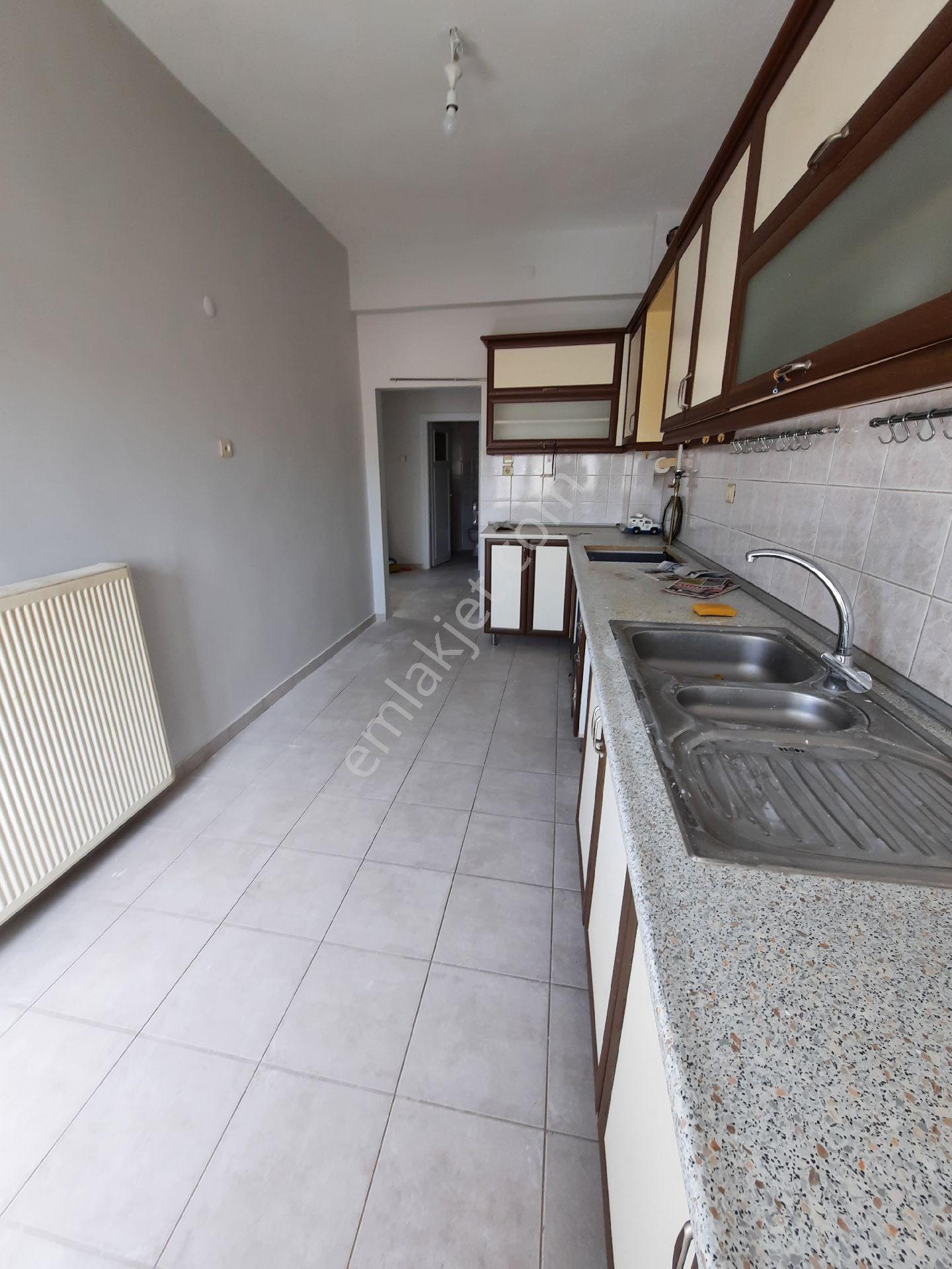 Kocasinan İstasyon Cd Kiralık Daire Ofis Olabilir Krediye Uygun Cadde Üzeri - Görsel 26