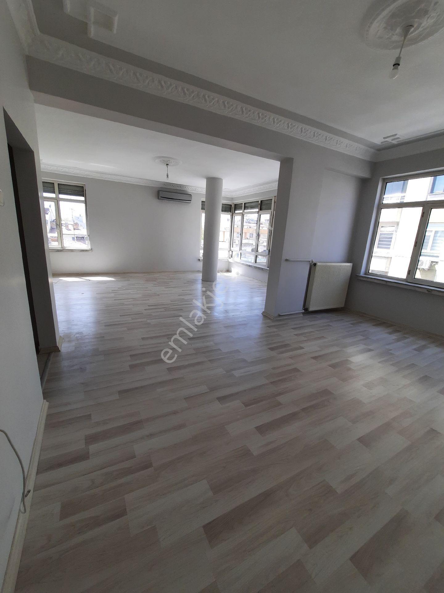 Kocasinan İstasyon Cd Kiralık Daire Ofis Olabilir Krediye Uygun Cadde Üzeri - Görsel 24