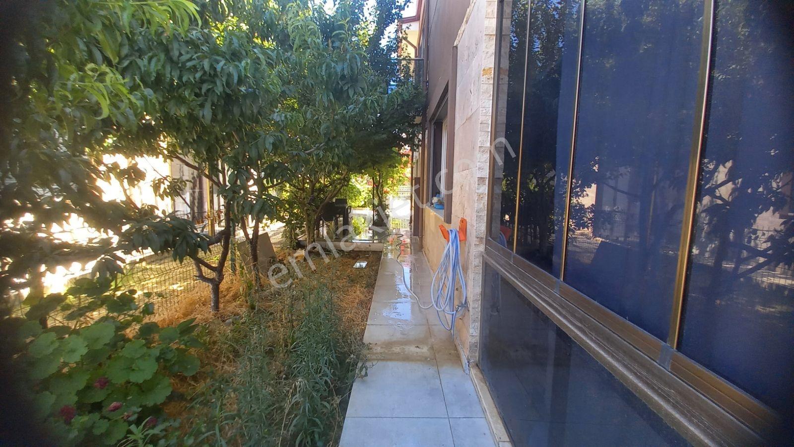 Kuşadası Soğucak Da Deniz Manzaralı Satılık Lüks 4+1 Villa! - Görsel 25