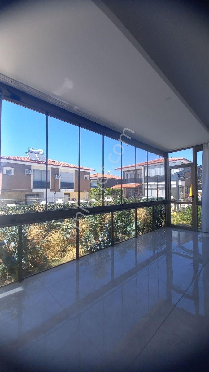 Kuşadası Soğucak Da Deniz Manzaralı Satılık Lüks 4+1 Villa! - Görsel 9