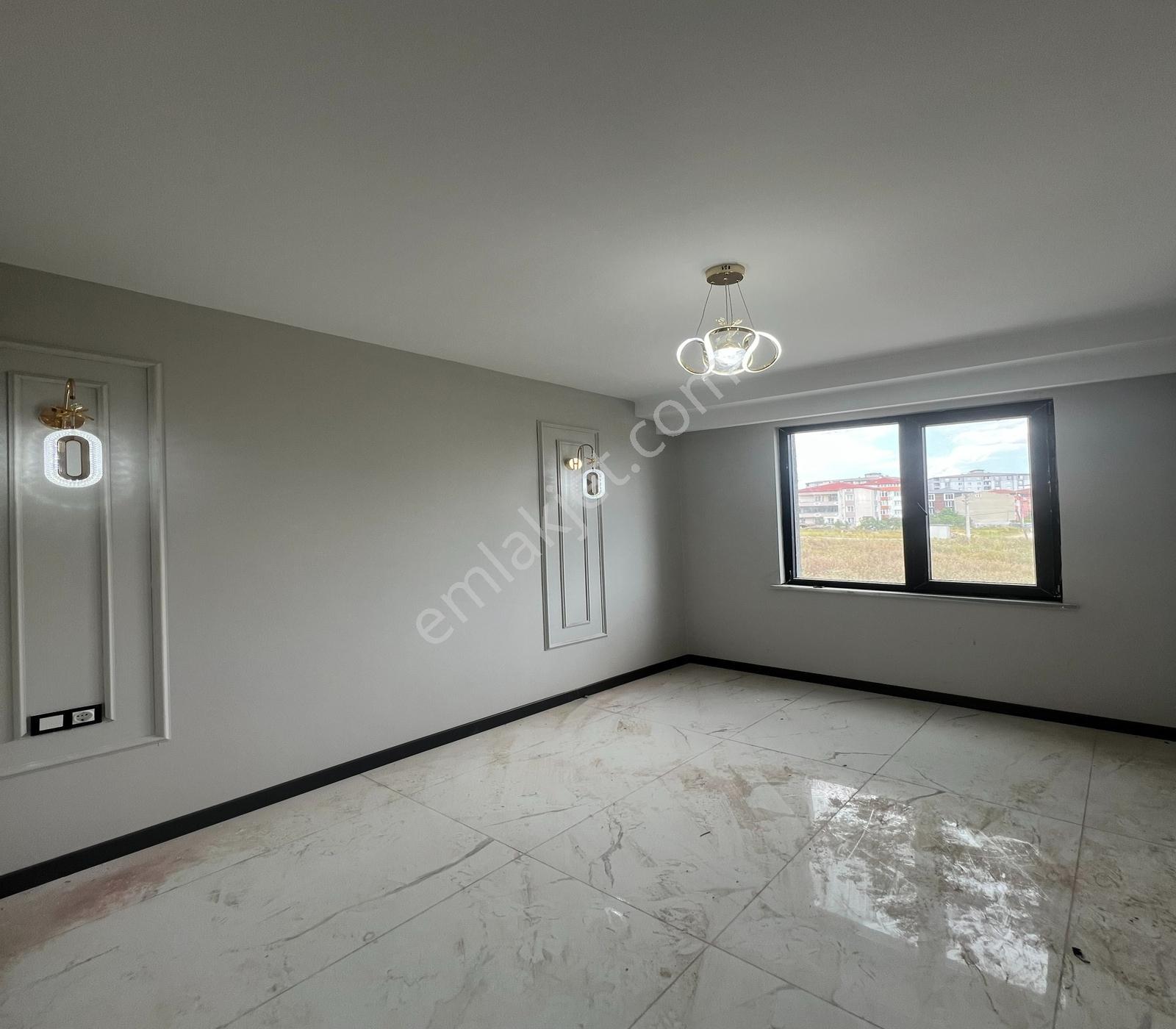 Kapaklı Merkezde Cadde Üstünde Ultra Lülks 1+1 Sıfır Daire - Görsel 17