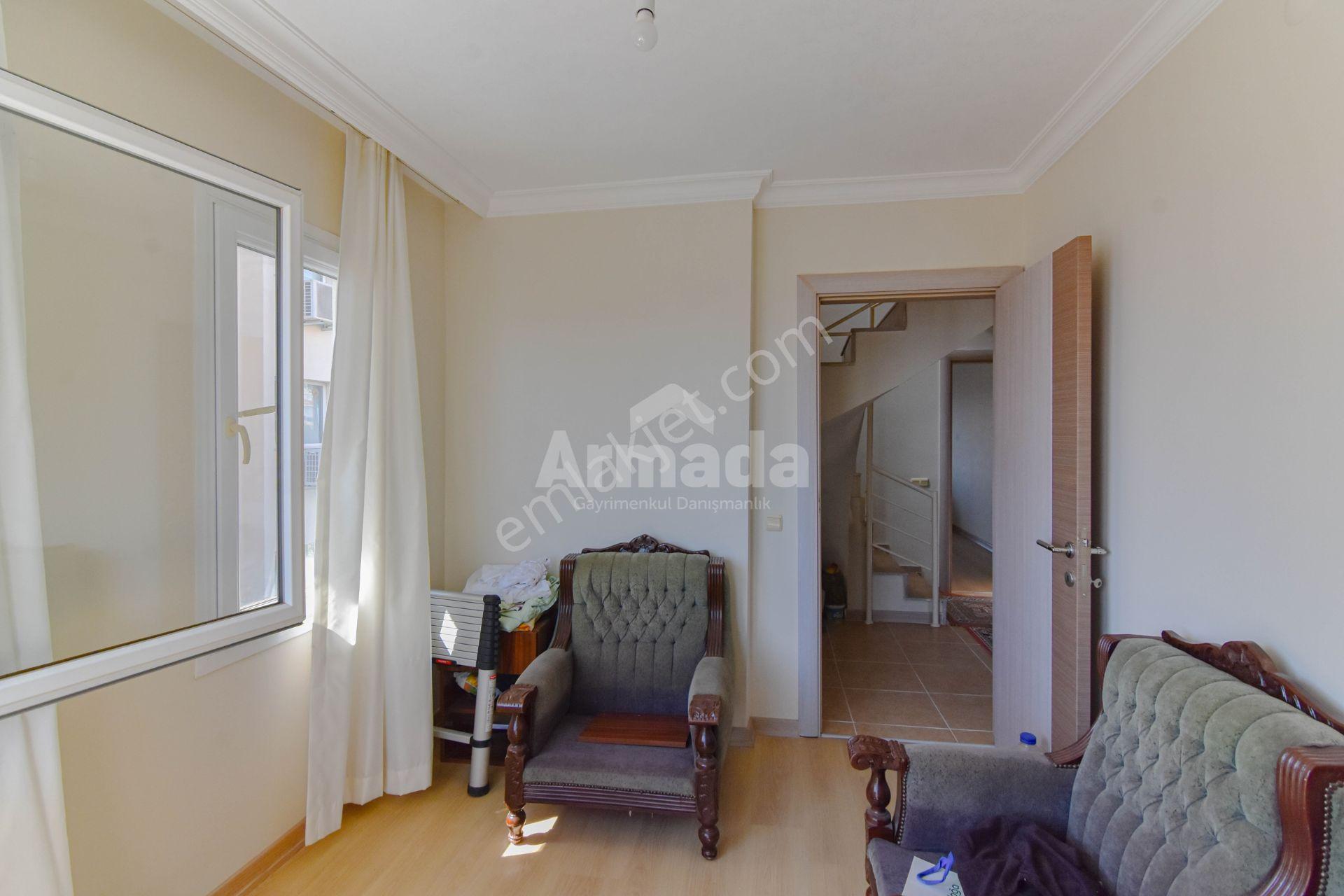 Kuşadası Ege Mahallesi'nde Muhteşem Deniz Manzaralı 4+1 Dubleks - Görsel 12