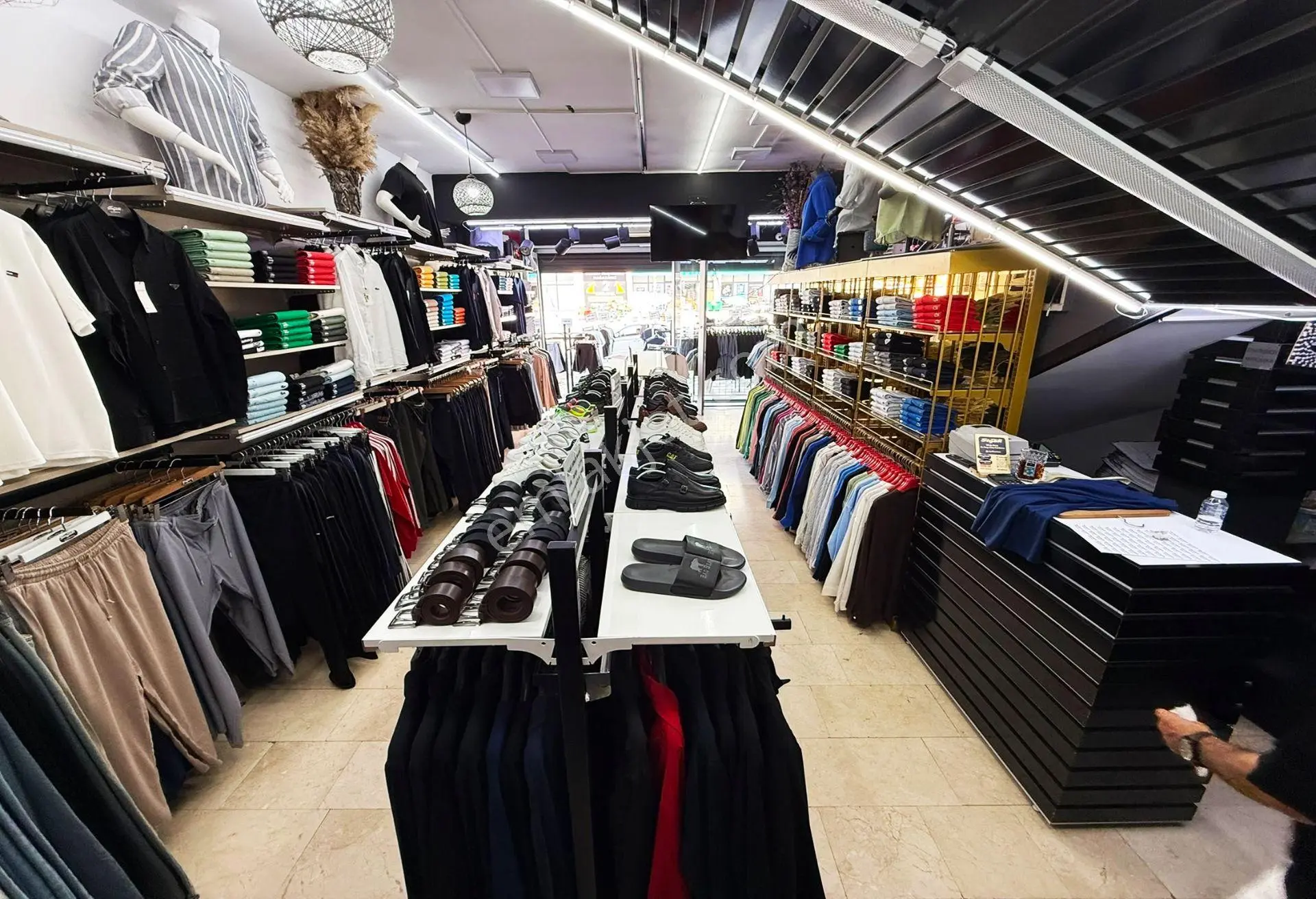 Selçuklu Caddesi Üzeri 2 Katlı 80m2 Satılık Dükkan!!!