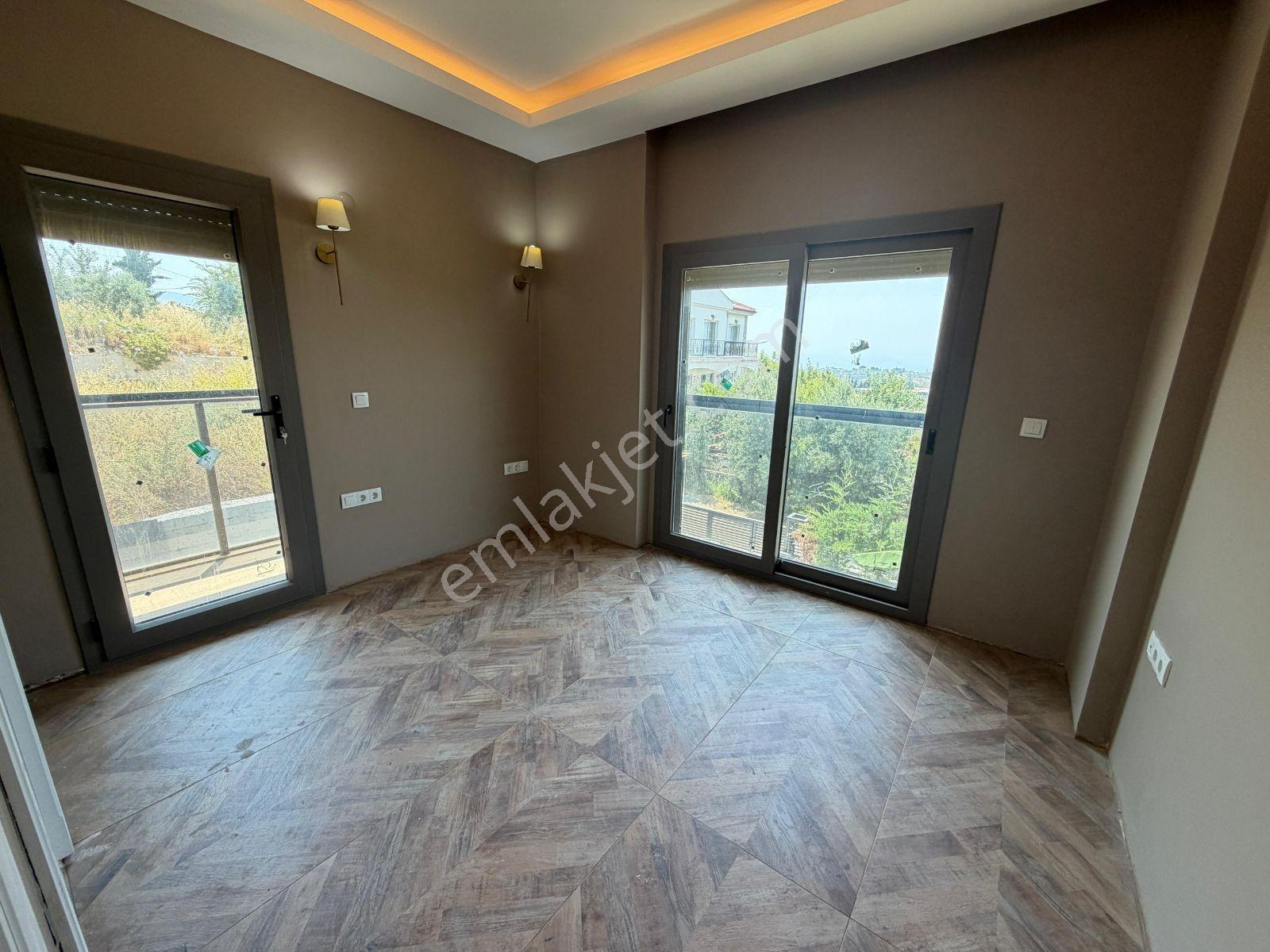 Kuşadası Yaylaköy De 4+1 Özel Havuzlu Villa - Görsel 12