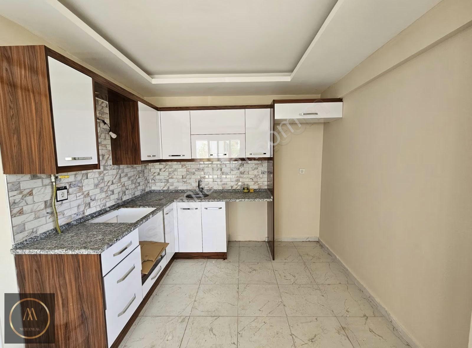 Muradiye Mh'de Kiralık Site İçi Daire 2+1