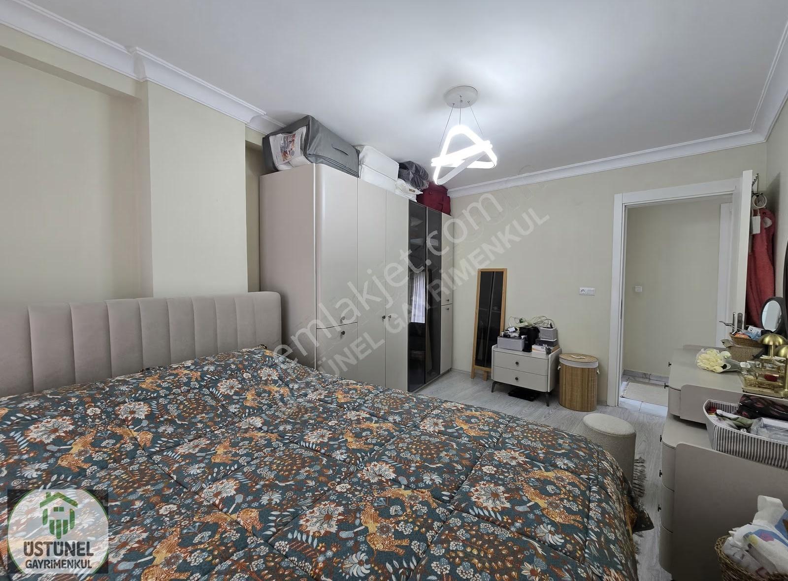 Üstünel'den Aile Binasında Arakat Ayrı Mutfaklı Satılık Daire - Görsel 17