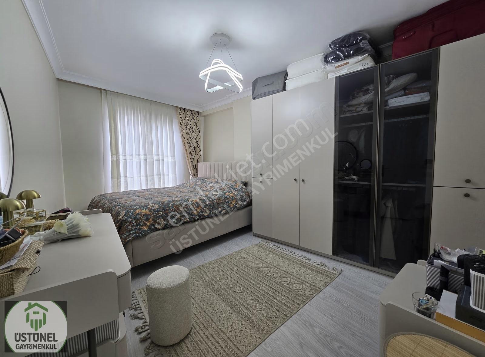 Üstünel'den Aile Binasında Arakat Ayrı Mutfaklı Satılık Daire - Görsel 26