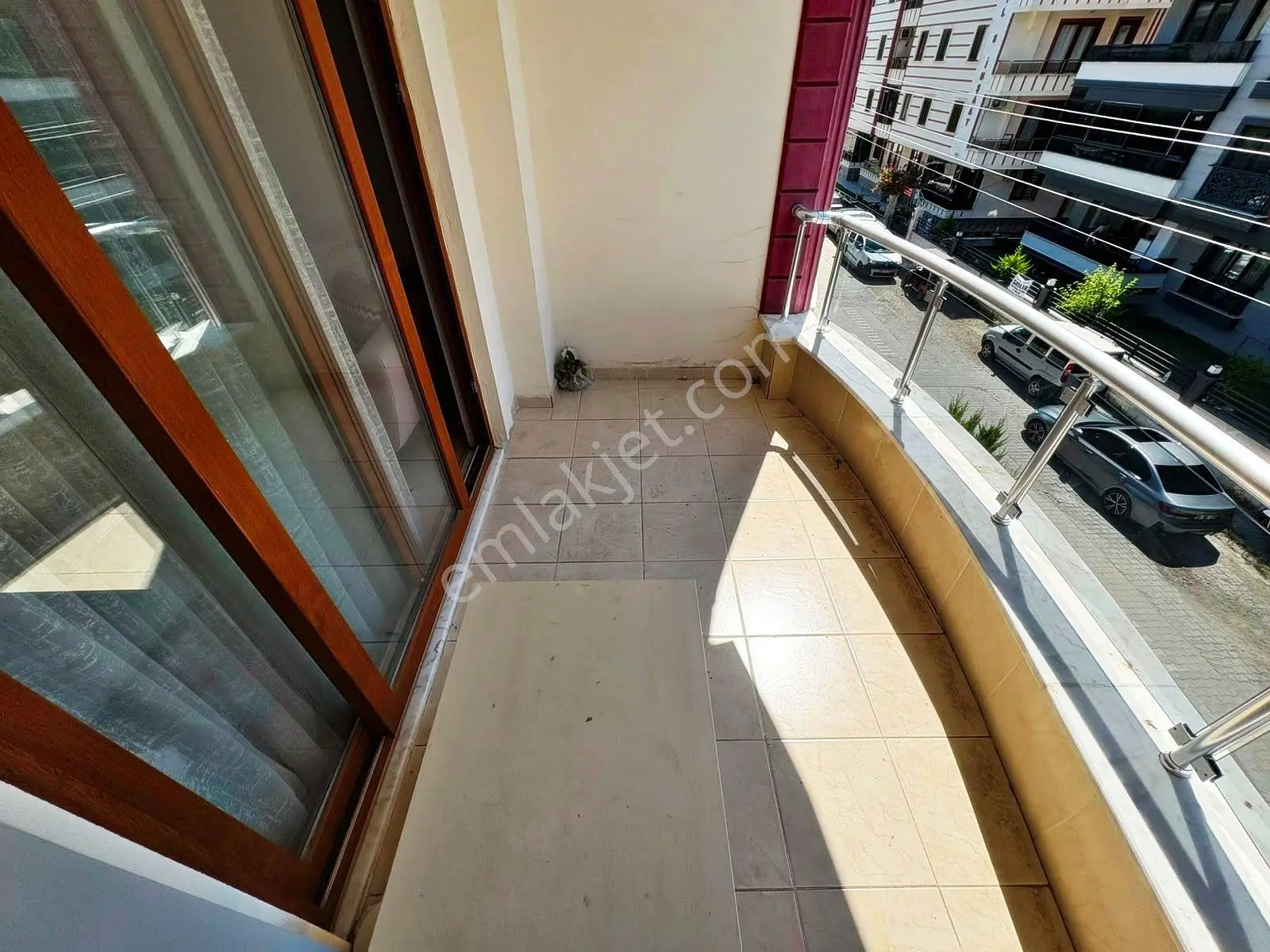 Aktiften Akçay'da Satılık Full Eşyalı Ön Cephe Arakat Ferah 1+1 Daire - Görsel 5