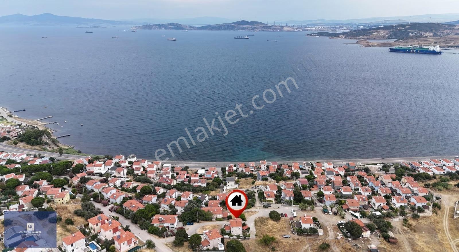 Yeni Foça Donatkent'te Kapanmaz Deniz Manzaralı Müstakil Yazlık - Görsel 10