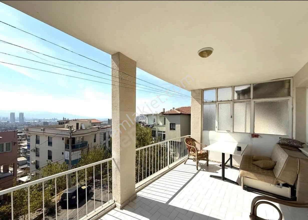 Bornova Atatürk Mah De Müstakil 235 M2 2 Katlı Kople Satı Bina - Görsel 25