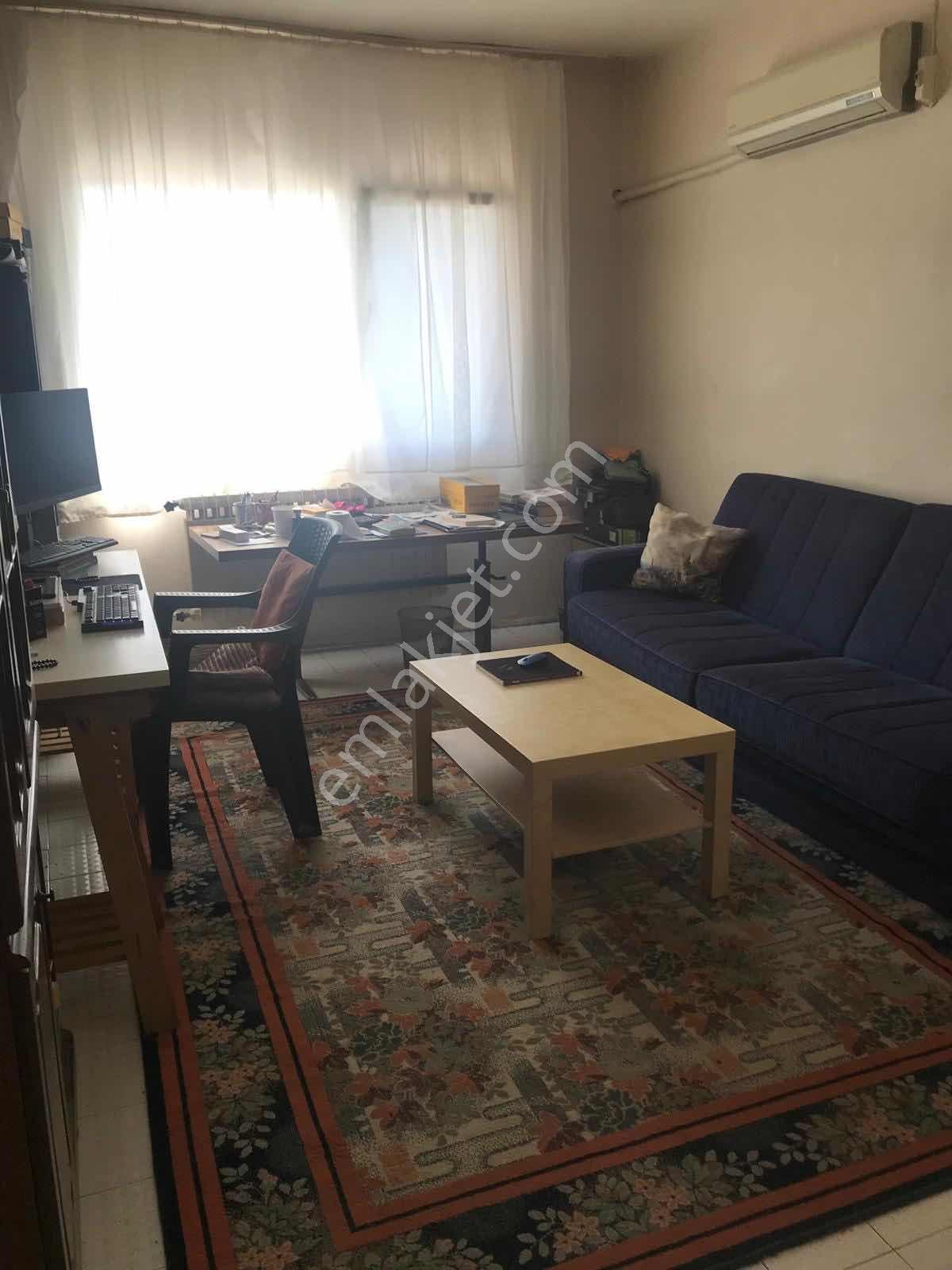 Bornova Atatürk Mah De Müstakil 235 M2 2 Katlı Kople Satı Bina - Görsel 5