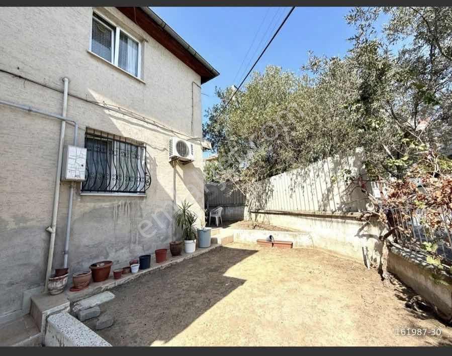 Bornova Atatürk Mah De Müstakil 235 M2 2 Katlı Kople Satı Bina - Görsel 19
