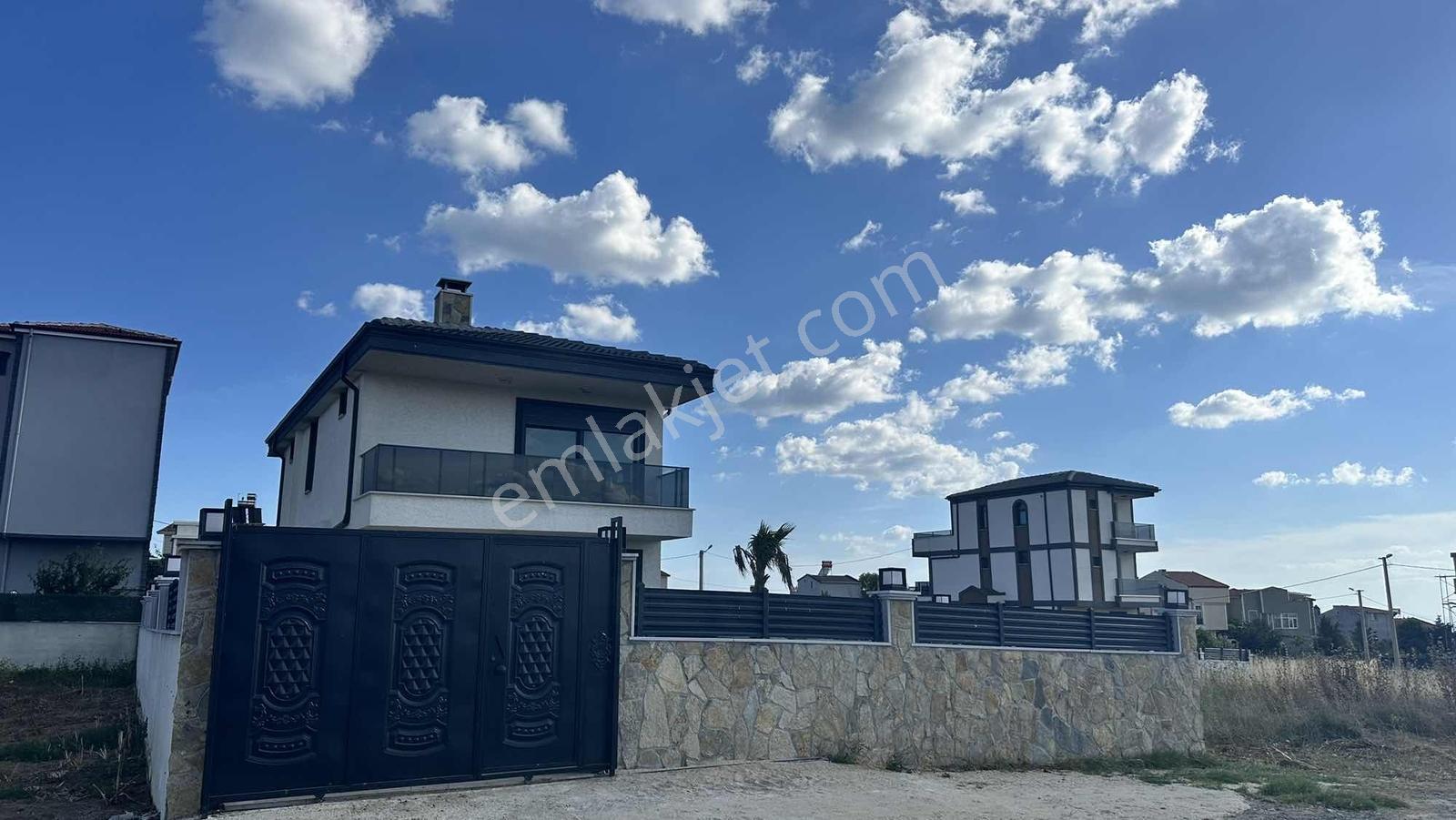^koyuncu Gyrm^yeniçiftlikte Havuzlu Müstakil Ultra Lüx 4+1 Villa - Görsel 3