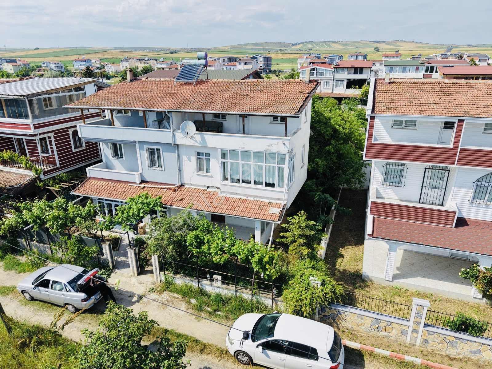 ^^koyuncu Gyrm^^yeniçiftlikte Denize 300 Metre Mesafede 5+1 - Görsel 7