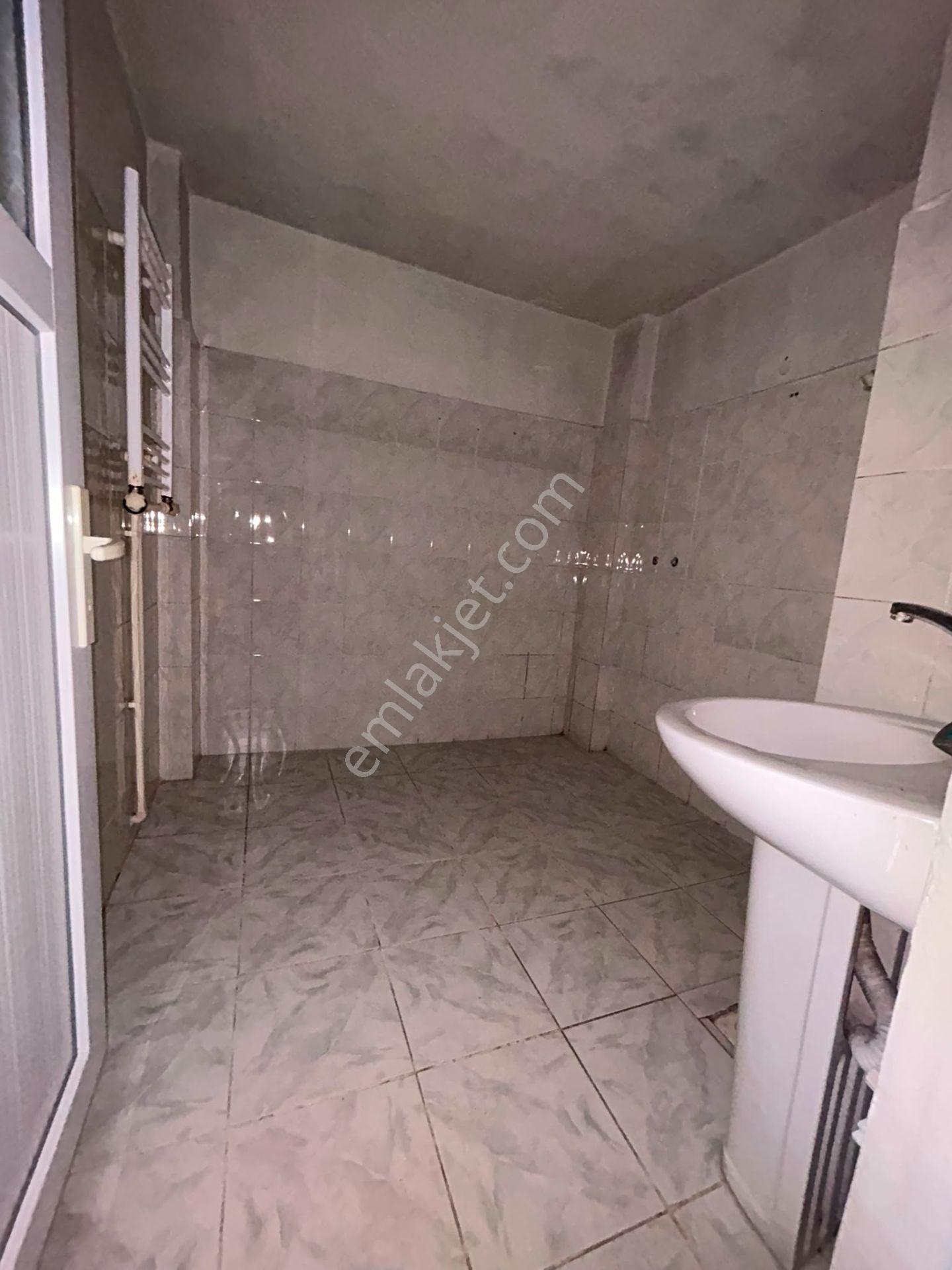Lider Gruptan Akçağlayanda Geniş 2+1 Kiralık Daire - Görsel 11