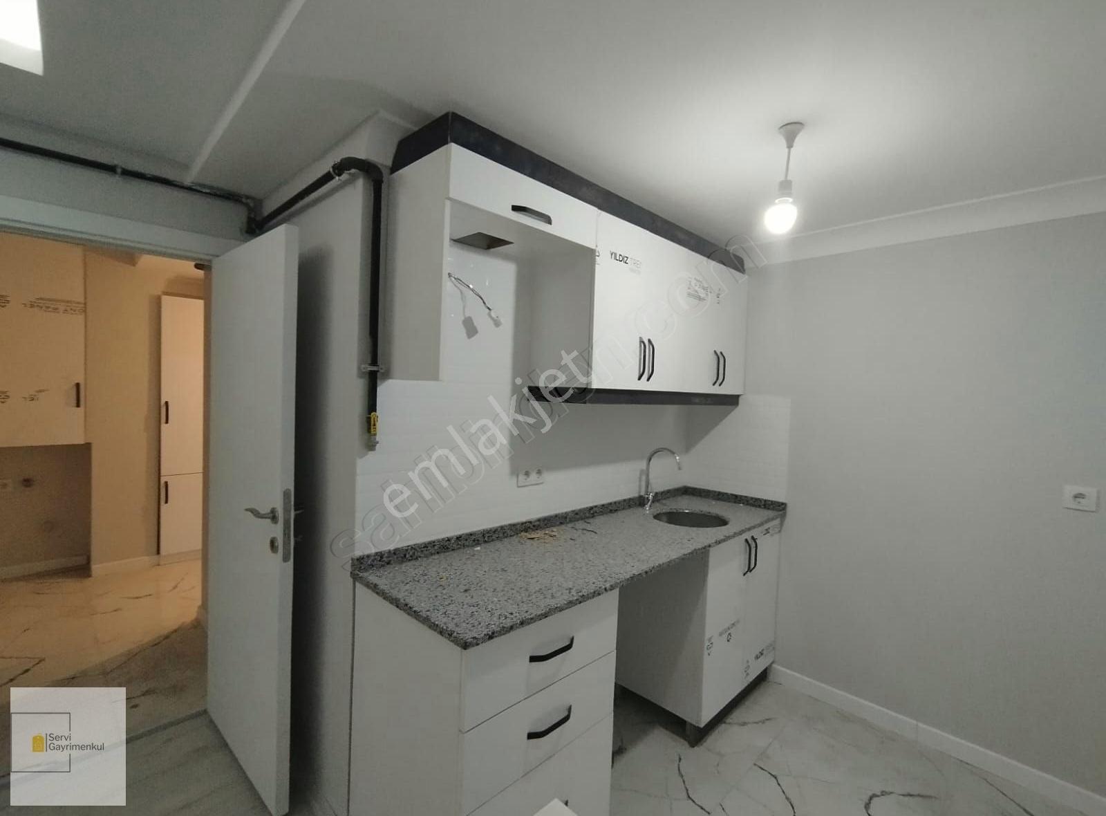 Bahçelievler Şirinevler De Yeni Binada 1+1 Daire - Görsel 17