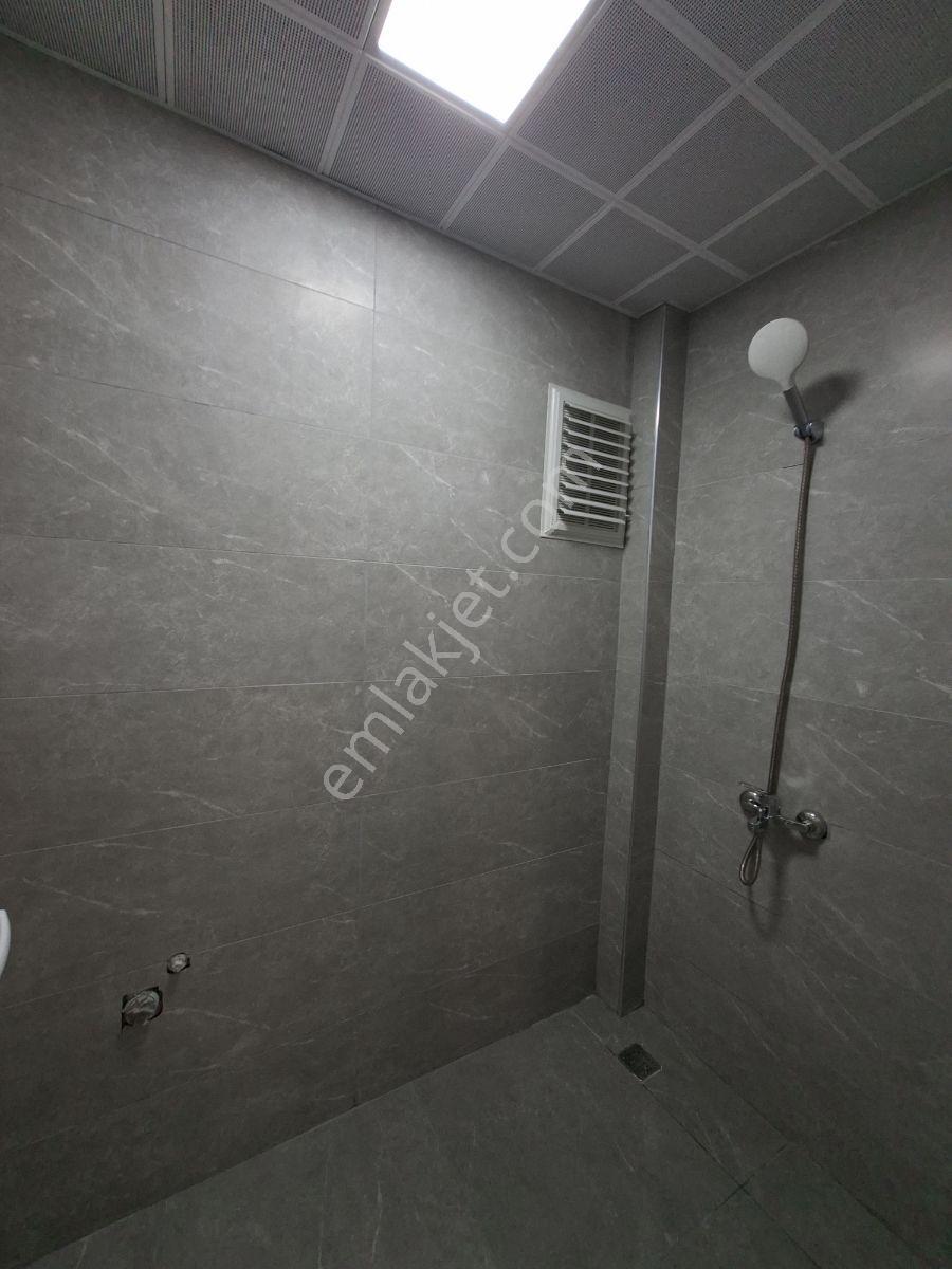 Yumurta Tepe'de Yapılı Lux 3+1 Kiler'li Daire - Görsel 26