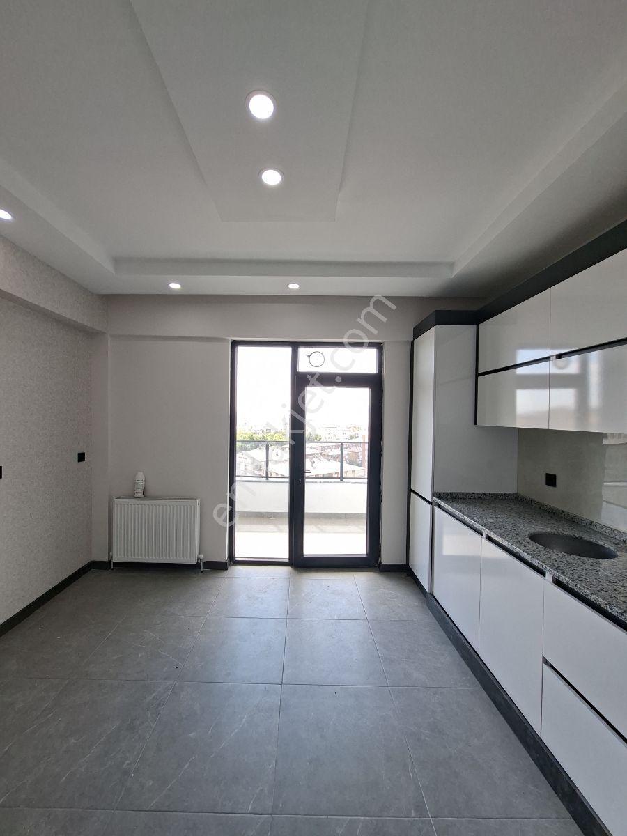 Yumurta Tepe'de Yapılı Lux 3+1 Kiler'li Daire - Görsel 10