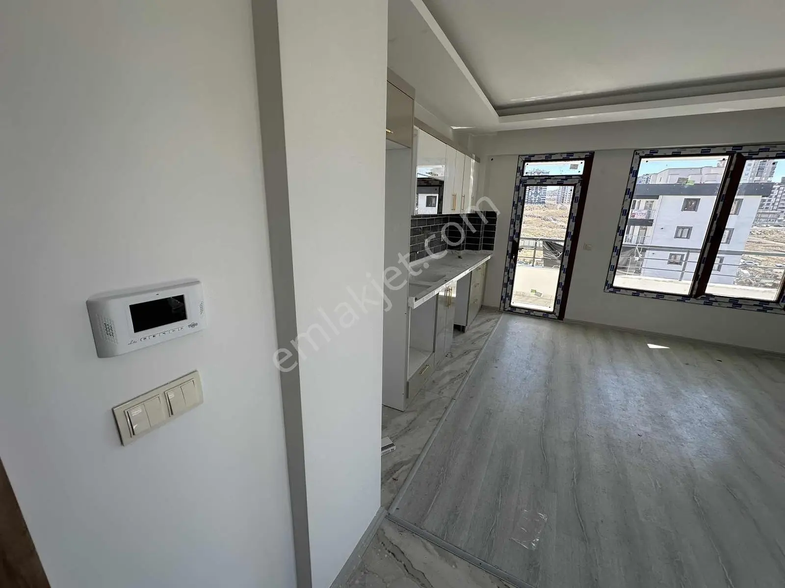 Mimsin Ana Cadde Üzeri 2+1 Kombili Sıfır Satılık Daireler - Görsel 21