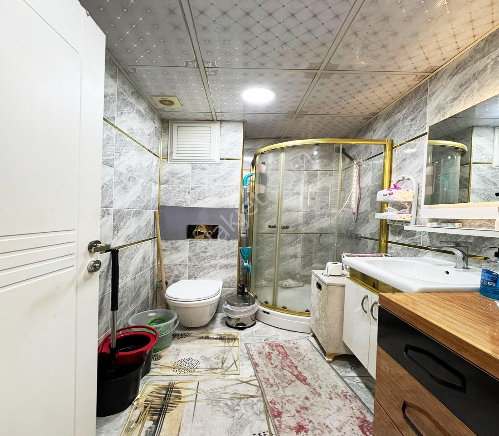 Metrobüse Yakın Yüksek Kira Getirili Sosyal Donatılı Sitede 1+1 - Görsel 14