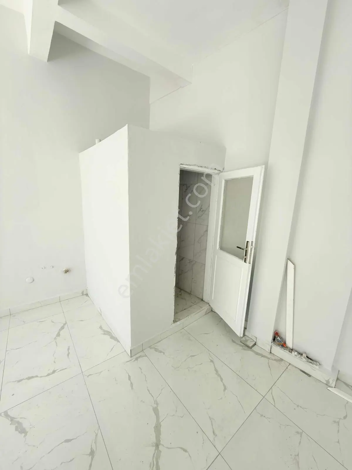 Çarşı Merkeze Yakın Kiralık 50 M2 İş Yeri - Görsel 2