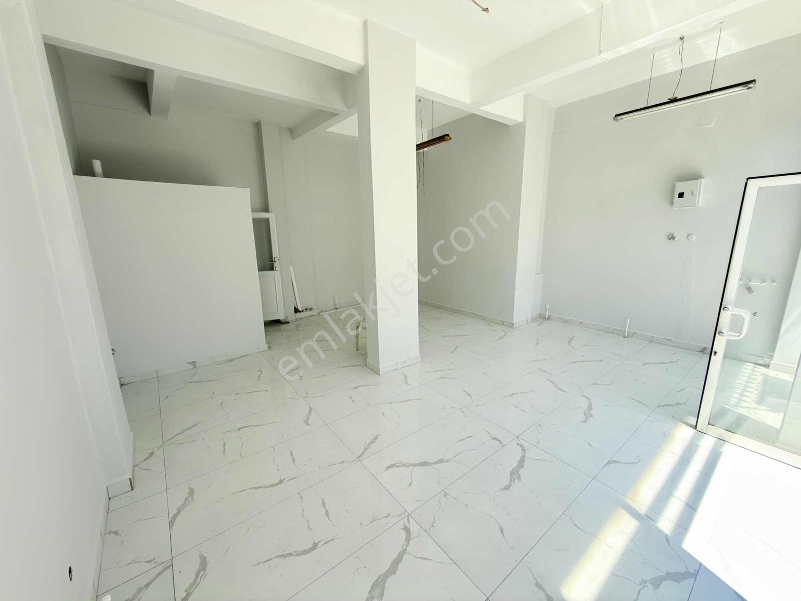 Çarşı Merkeze Yakın Kiralık 50 M2 İş Yeri - Görsel 4