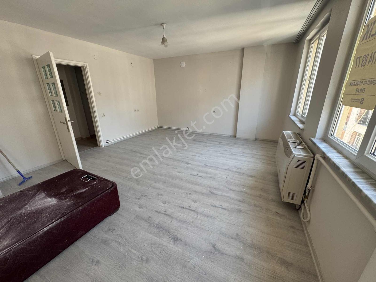 Orhangazi Merkeze Yürüme Mesafesinde 3+1 Kiralık Daire - Görsel 2