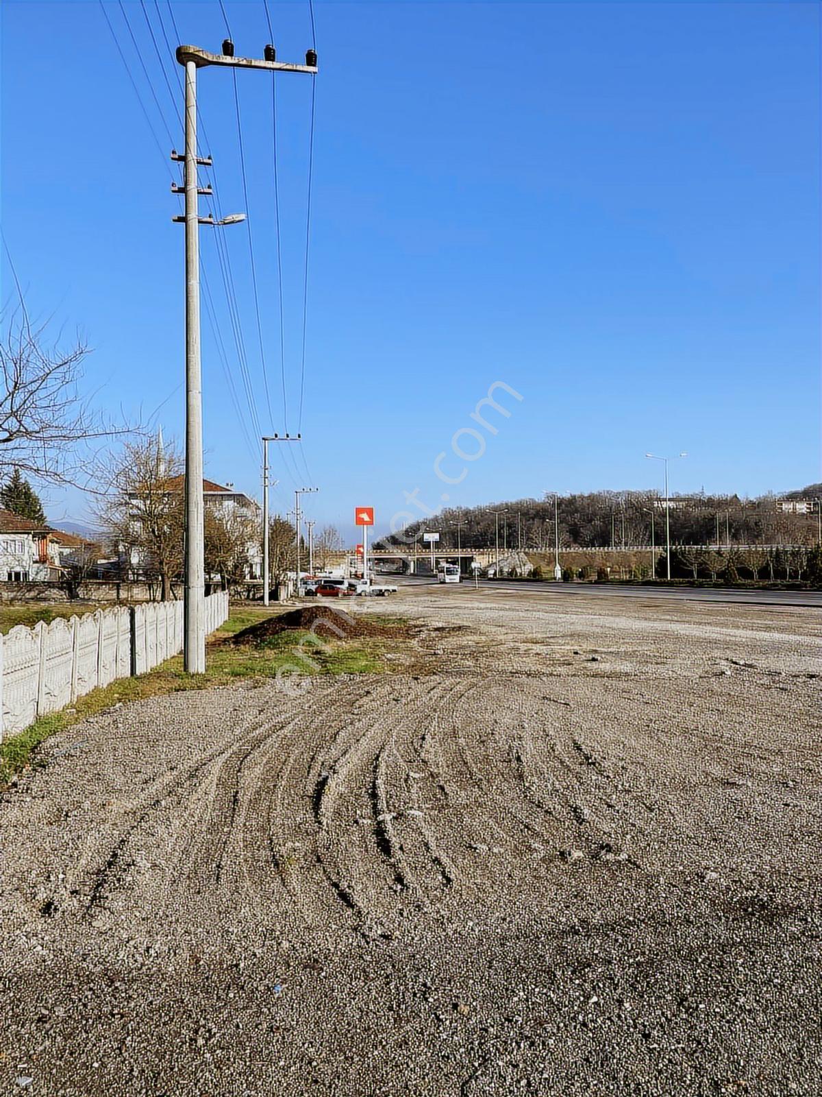 Gümüşova Cumayeri D100 Üzerinde Ticari Arsa 713m2 - Görsel 14