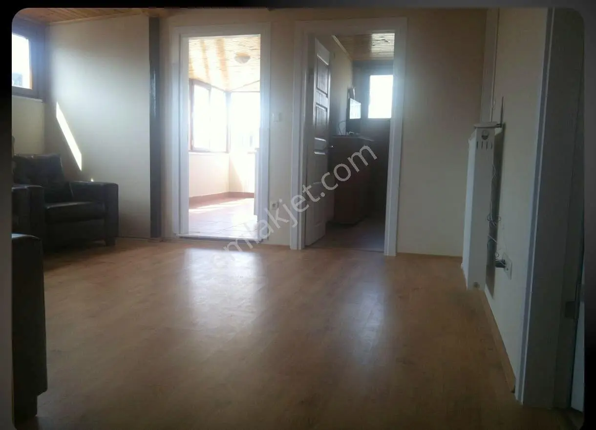 Mertcan Dan Orta Mah Ebeveyn Banyolu 4+2 Satılık Daire - Görsel 3