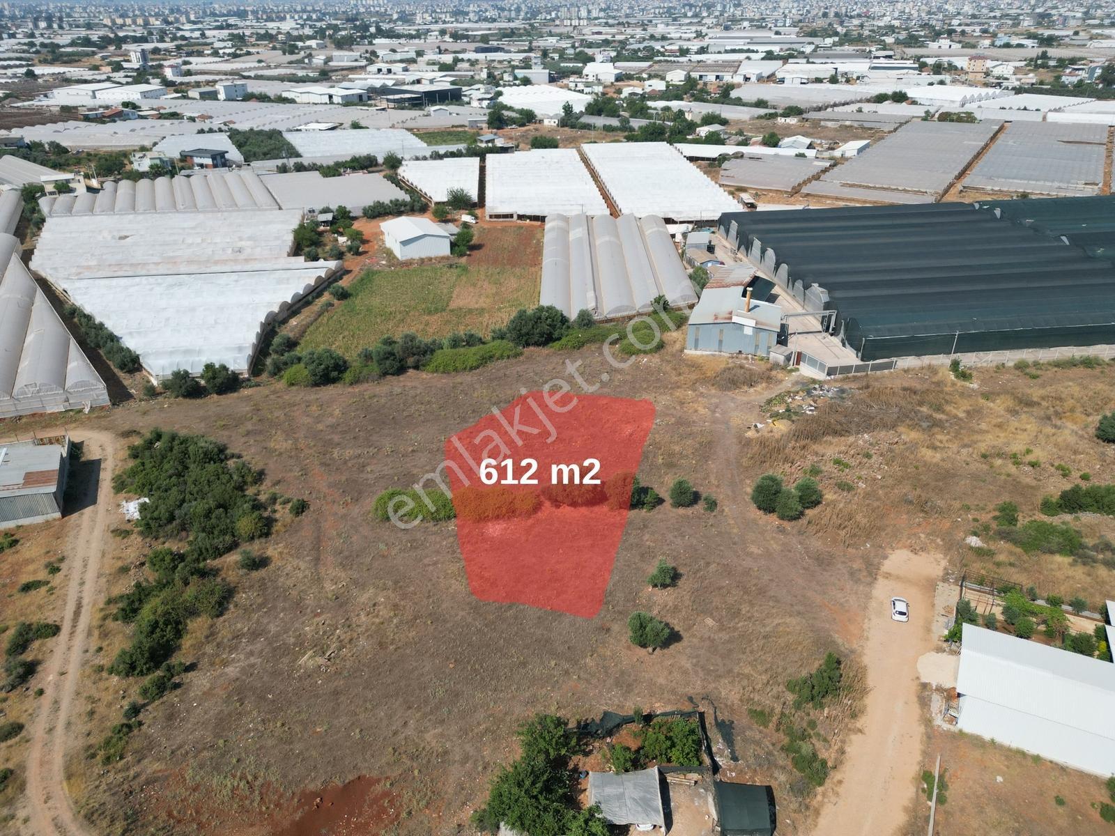 Varsak Zeytinlik'te Ticari+konut 612 M2 Satılık Arsa