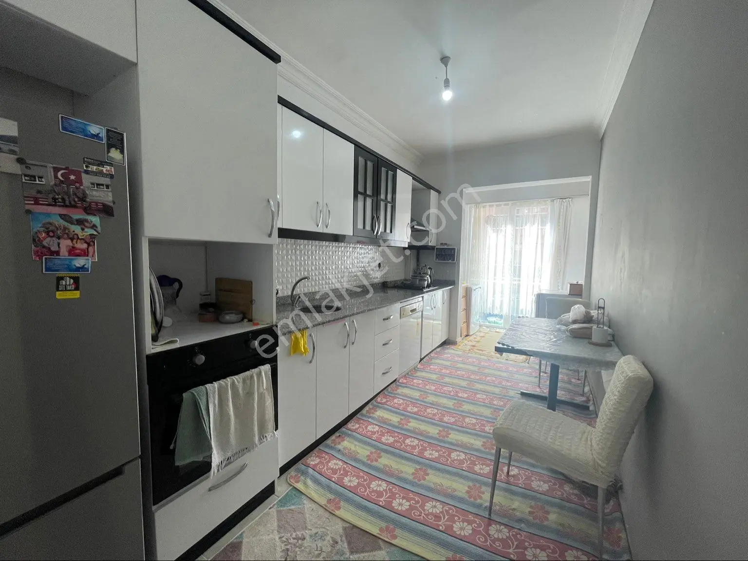 Fiyat Düştü Acil! Metrobüse Yürüme Mesafesinde Aile Sitesi 3+1 - Görsel 18