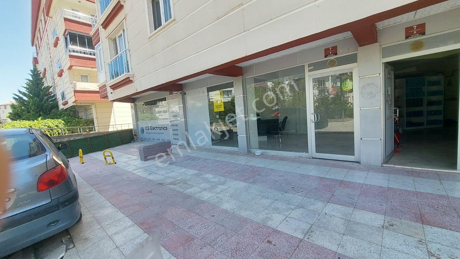 Ankara Etimesgut Süvari Mahallesi'nde Kiralık Dükkan - Görsel 3