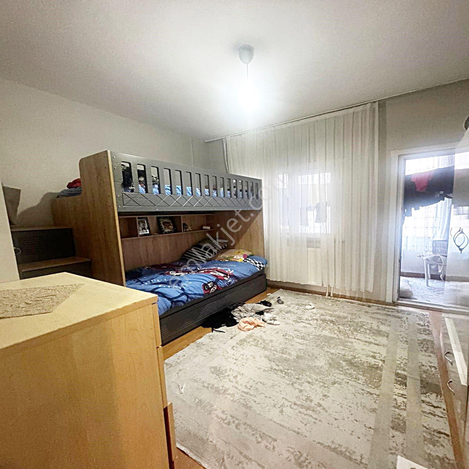 Güzelyurt Metrobüse 5 Dk. Yürüyerek Geniş Kullanışlı Satılık Daire - Görsel 4
