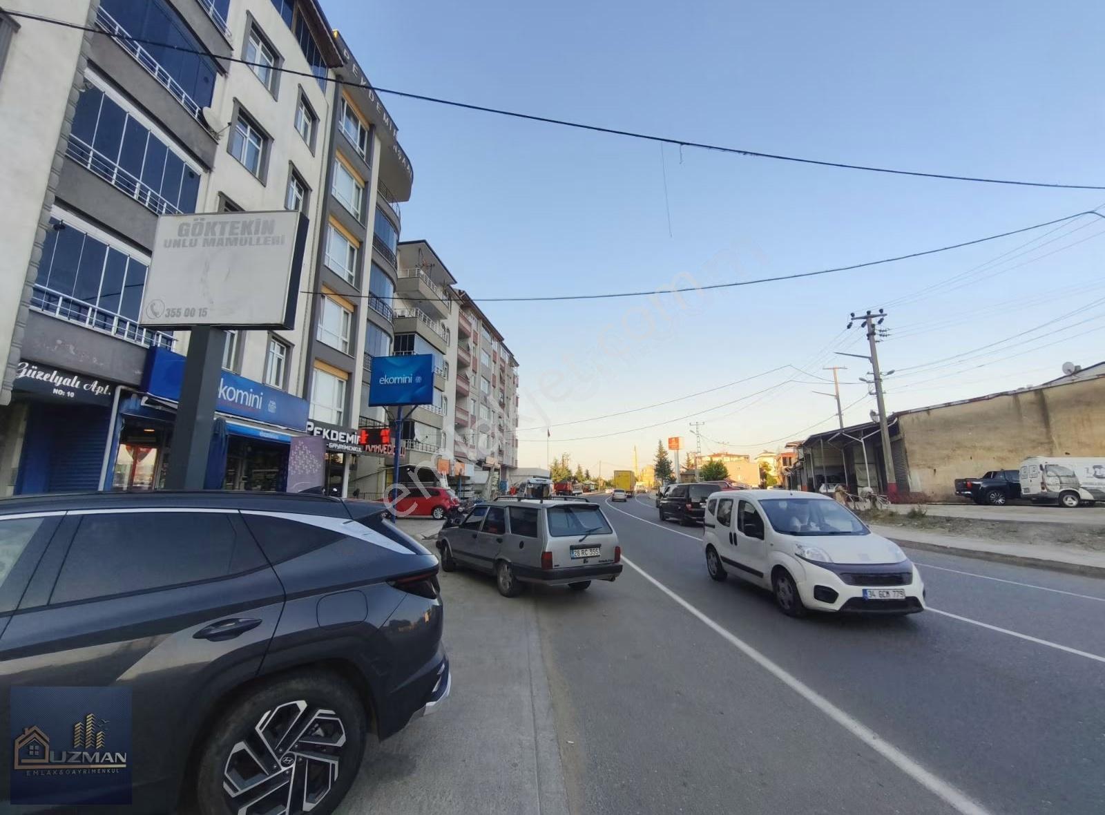 Uzman Emlak'tan Güzelyalı'da Deniz Manzaralı Satılık Daire - Görsel 10