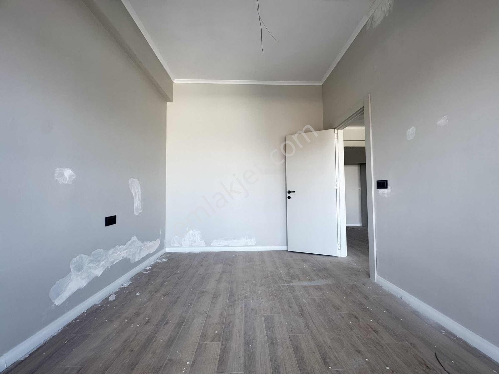 Keşif'ten Güvenlikli Site İçinde Balkonlu Geniş Kiralık 1+1 - Görsel 17