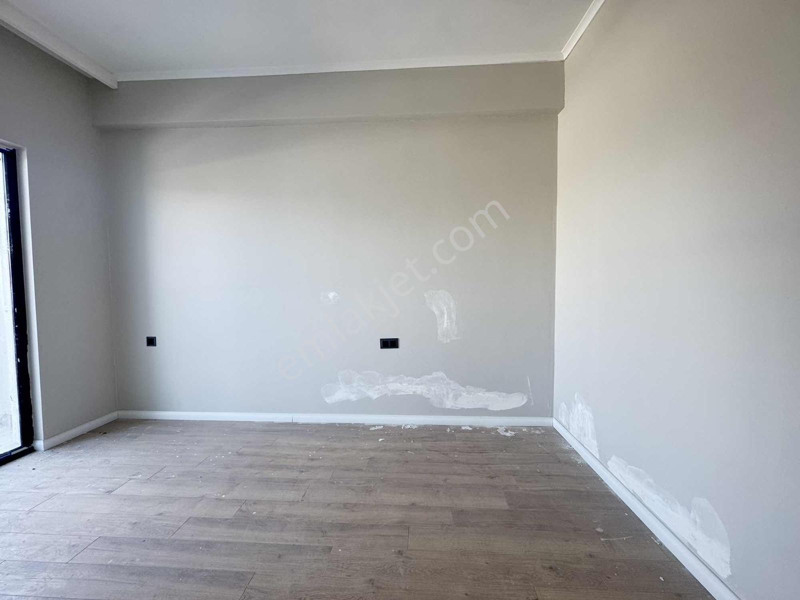 Keşif'ten Güvenlikli Site İçinde Balkonlu Geniş Kiralık 1+1 - Görsel 2
