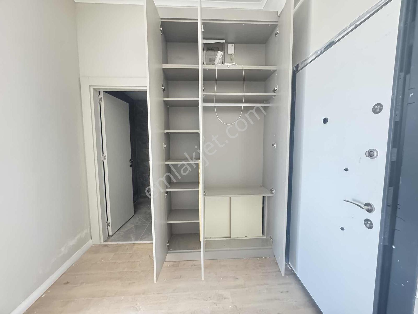 Keşif'ten Güvenlikli Site İçinde Balkonlu Geniş Kiralık 1+1 - Görsel 7