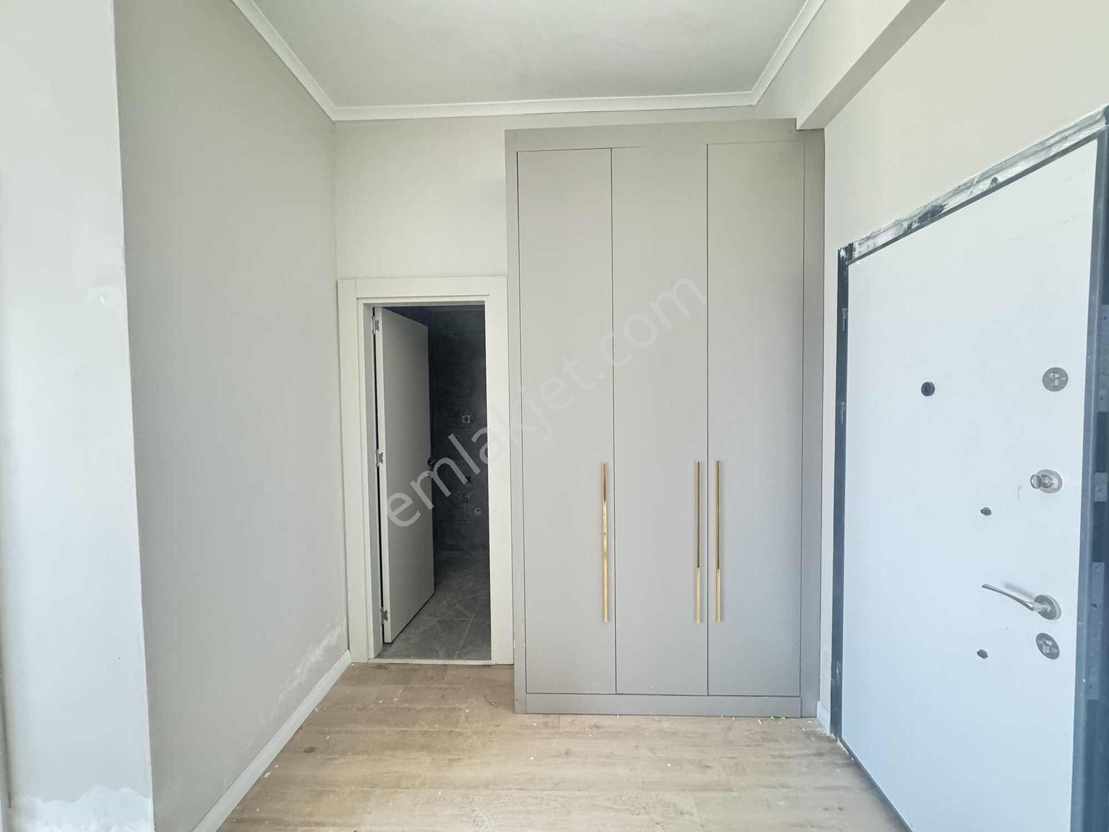 Keşif'ten Güvenlikli Site İçinde Balkonlu Geniş Kiralık 1+1 - Görsel 8