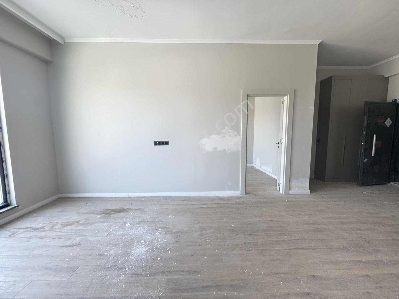 Keşif'ten Güvenlikli Site İçinde Balkonlu Geniş Kiralık 1+1 - Görsel 6